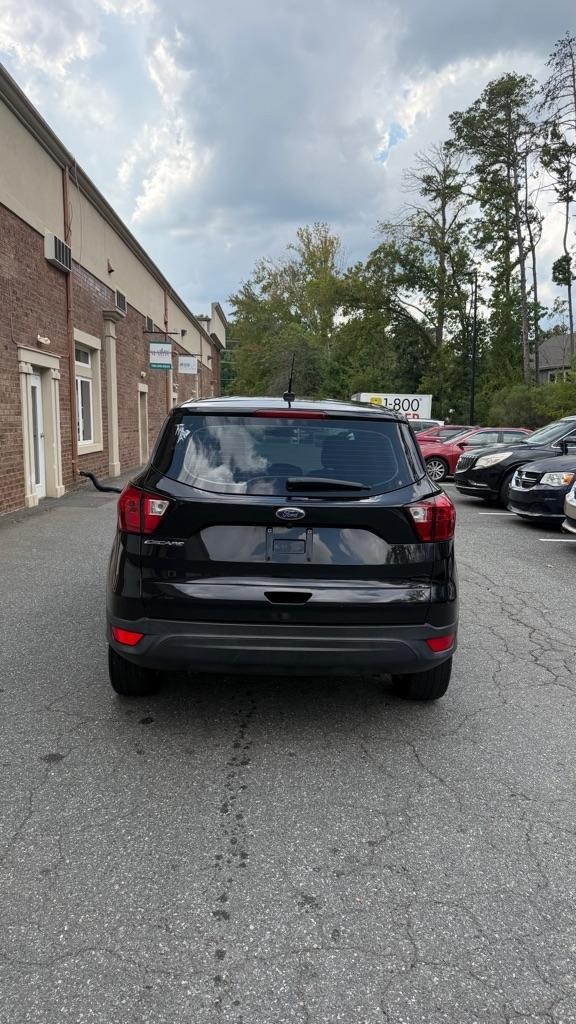 Ford Escape S FWD 2019