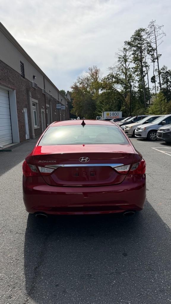 Hyundai Sonata SE Auto 2011