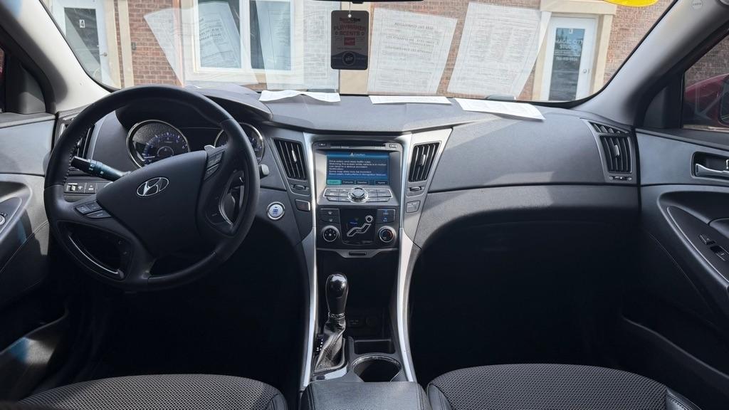 Hyundai Sonata SE Auto 2011