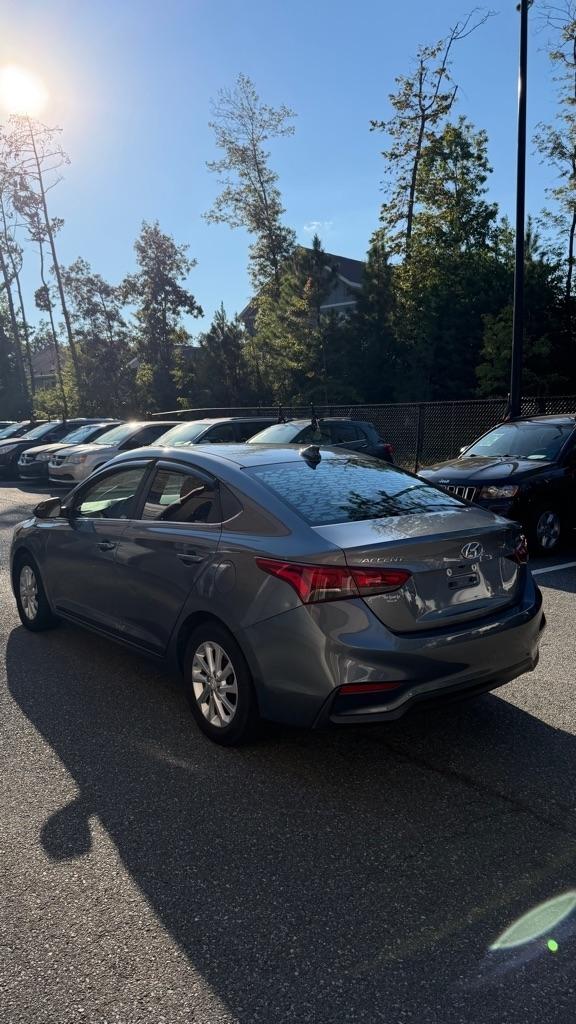 Hyundai Accent SEL 4-Door 6A 2019
