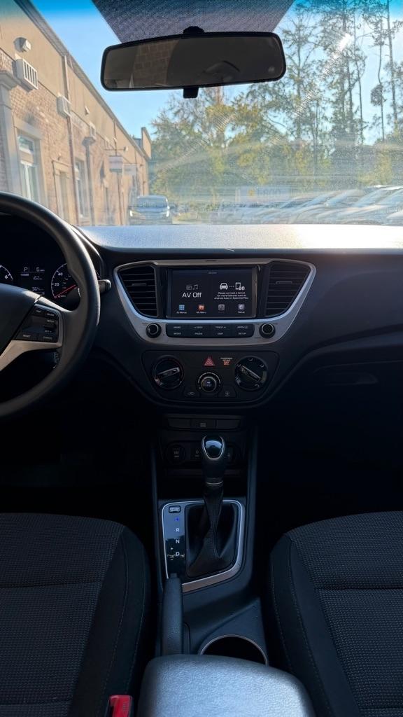 Hyundai Accent SEL 4-Door 6A 2019