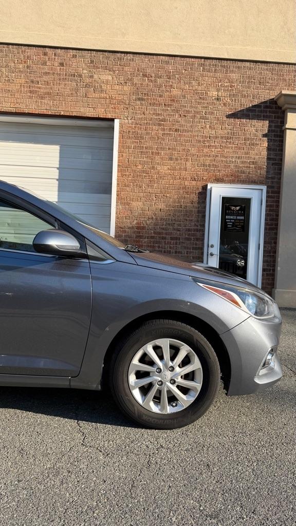 Hyundai Accent SEL 4-Door 6A 2019