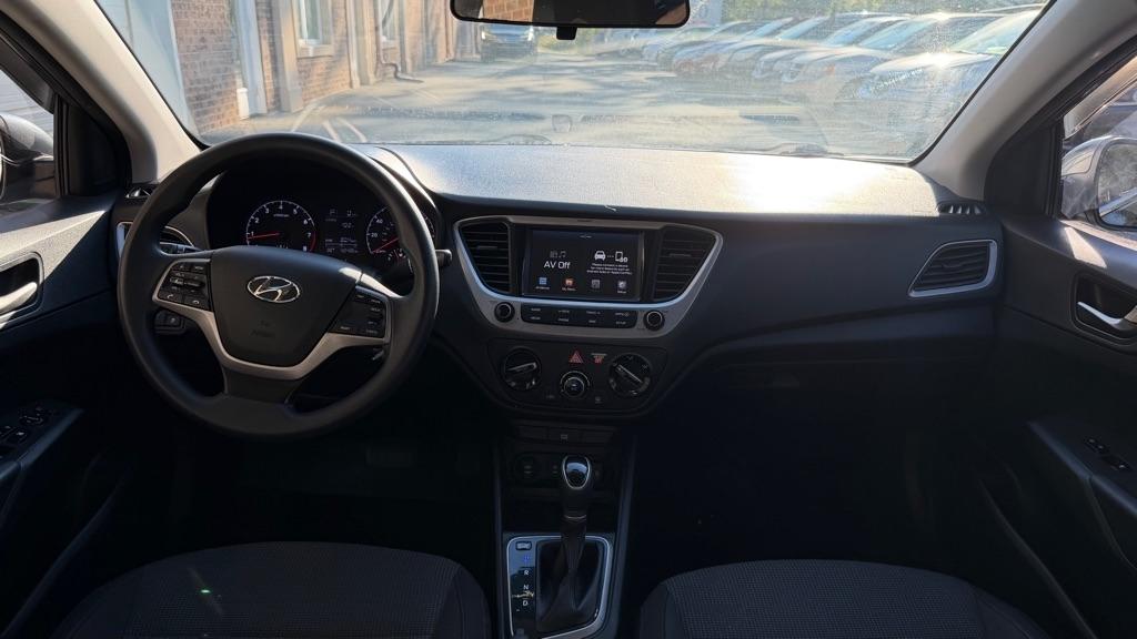 Hyundai Accent SEL 4-Door 6A 2019