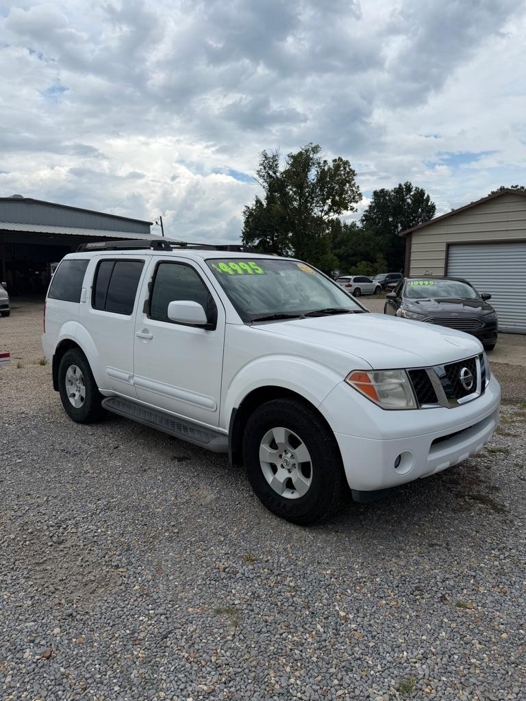 Nissan Pathfinder S 2WD 2006