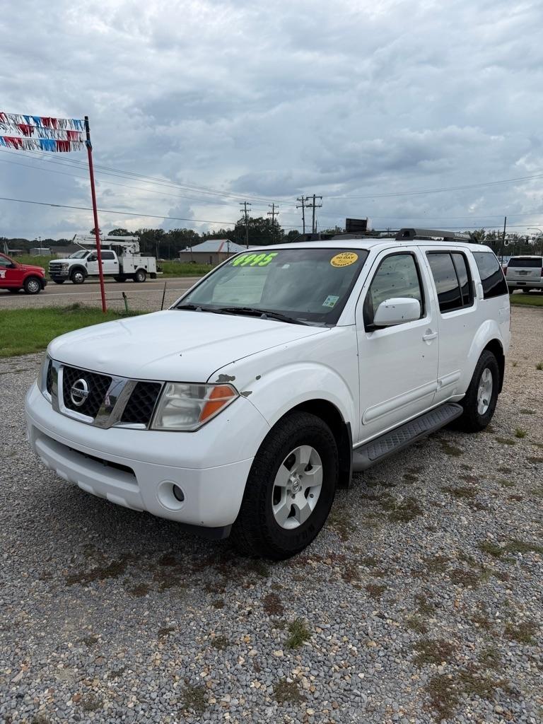 Nissan Pathfinder S 2WD 2006