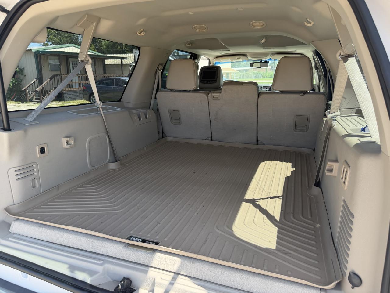 Lincoln Navigator L 2WD 2012