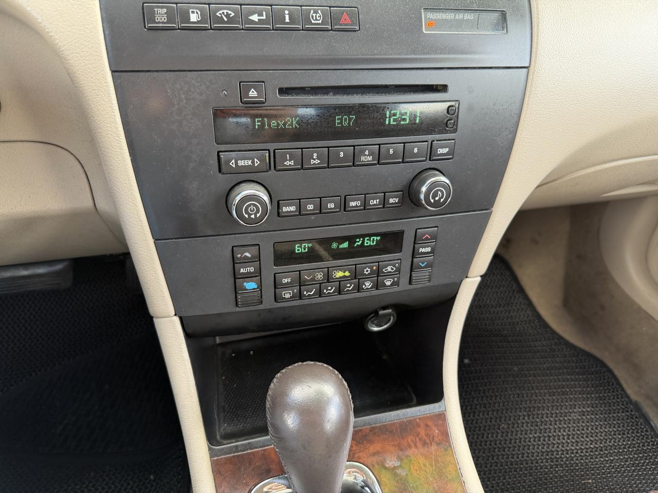 Buick LaCrosse CX 2009