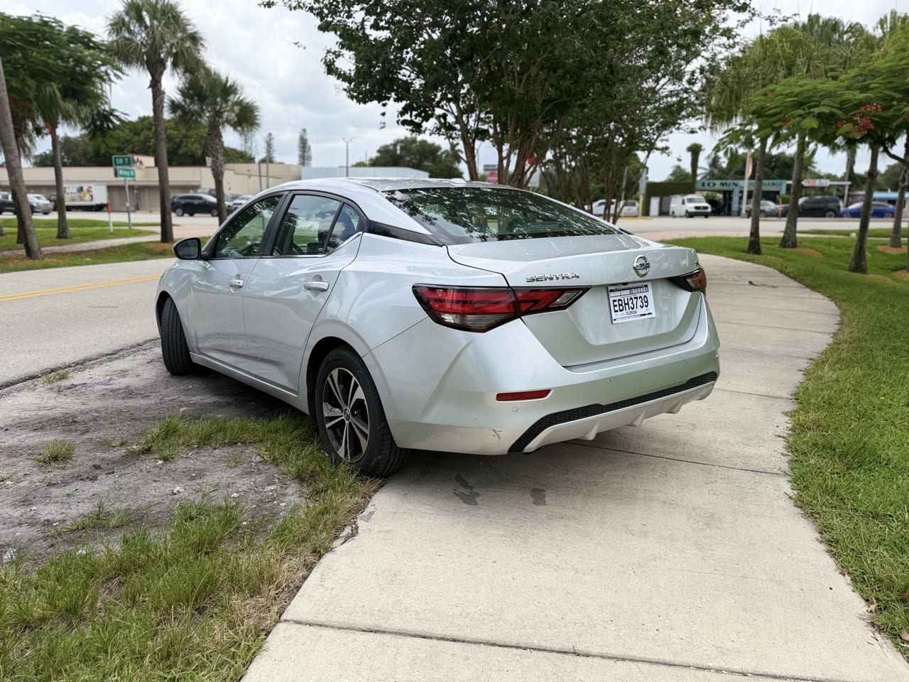 Nissan Sentra SV 2023