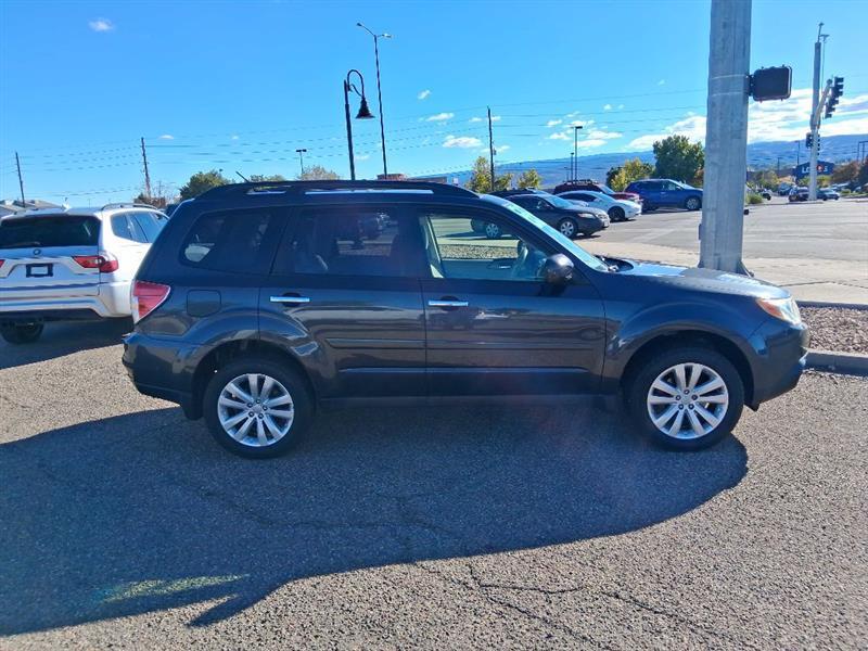 Subaru Forester 2.5X Premium 2013
