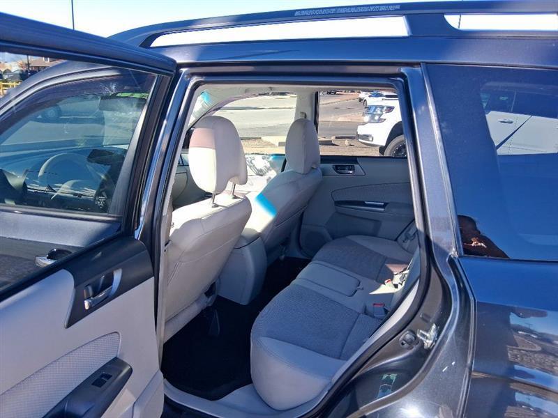 Subaru Forester 2.5X Premium 2013
