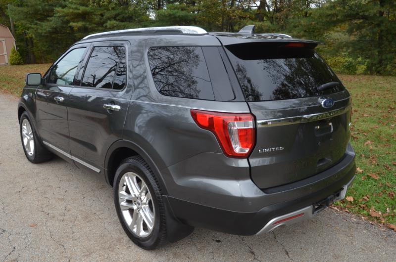 2017 Ford Explorer Limited photo 3