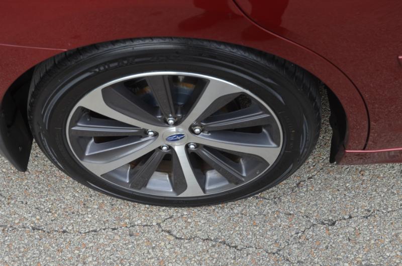 Subaru Legacy 2.5i Limited 2015 Subaru Legacy 2.5i Limited 2015