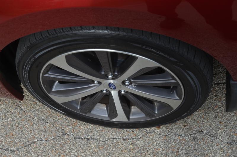 Subaru Legacy 2.5i Limited 2015 Subaru Legacy 2.5i Limited 2015