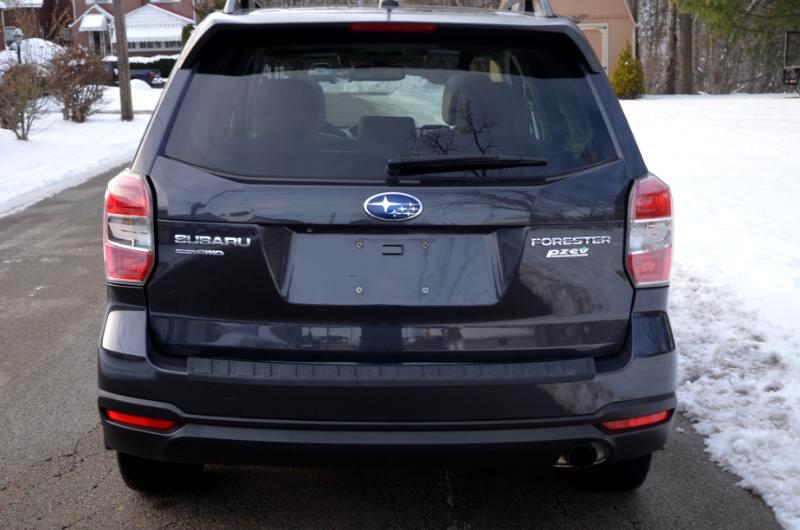 Subaru Forester 2.5i Touring 2015