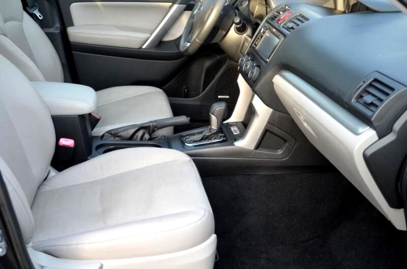 Subaru Forester 2.5i Touring 2015