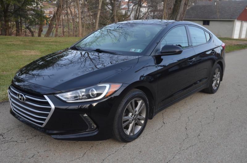 Hyundai Elantra  2018