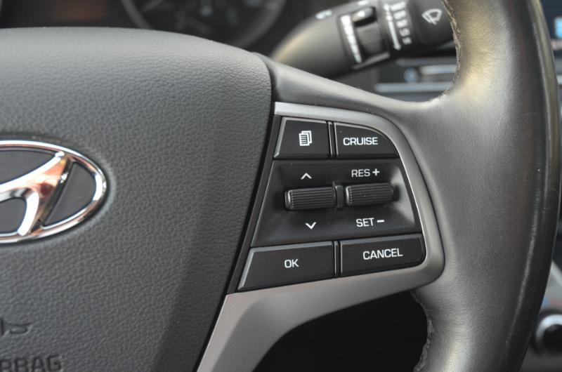 Hyundai Elantra  2018