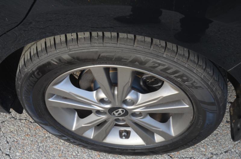 Hyundai Elantra  2018