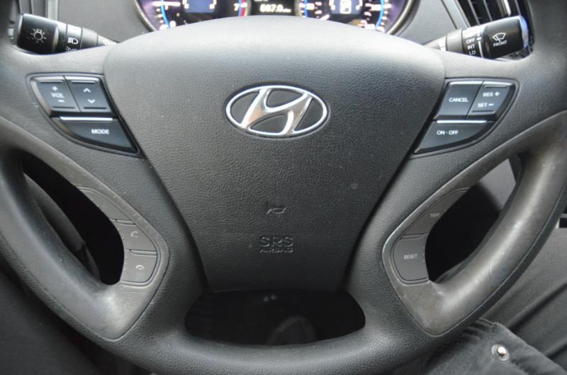 Hyundai Sonata GLS Auto 2011