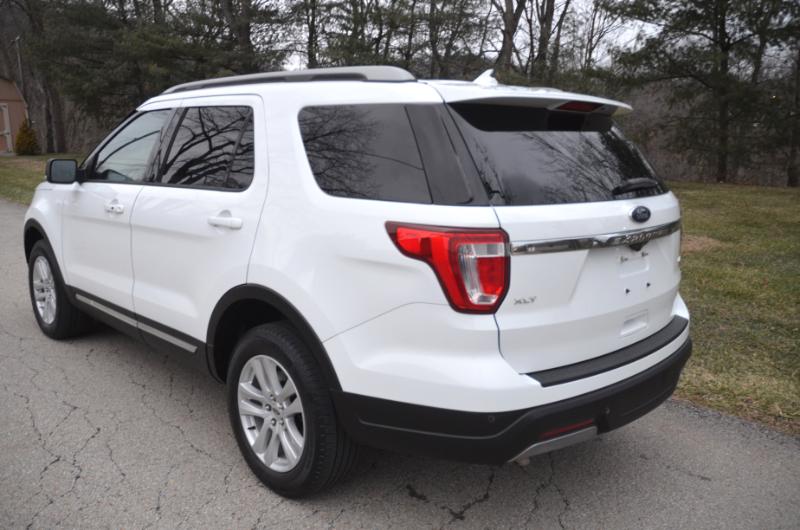 Ford Explorer XLT 4WD 2019