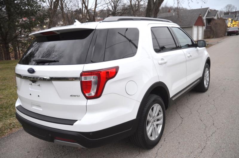 Ford Explorer XLT 4WD 2019