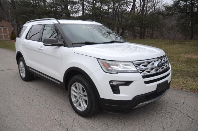 Ford Explorer XLT 4WD 2019