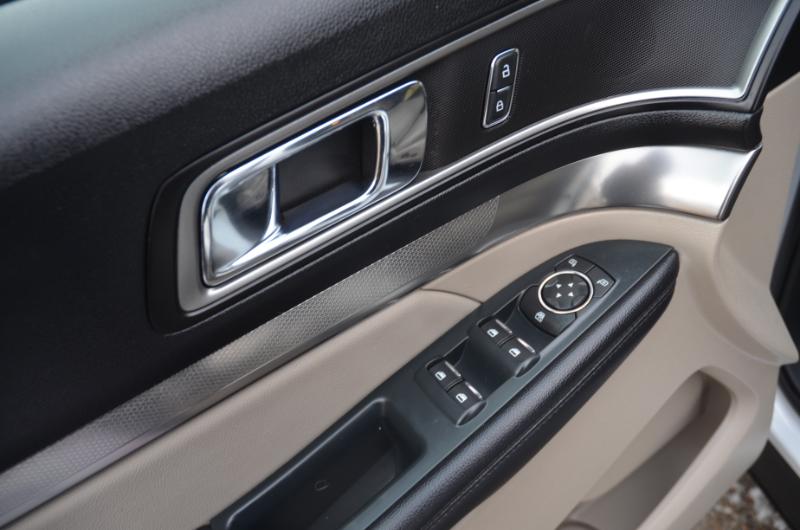 Ford Explorer XLT 4WD 2019