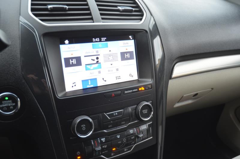 Ford Explorer XLT 4WD 2019