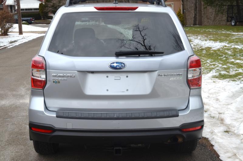 Subaru Forester 2.5i Premium 2015