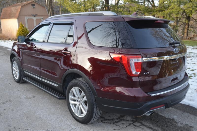 Ford Explorer XLT 4WD 2018