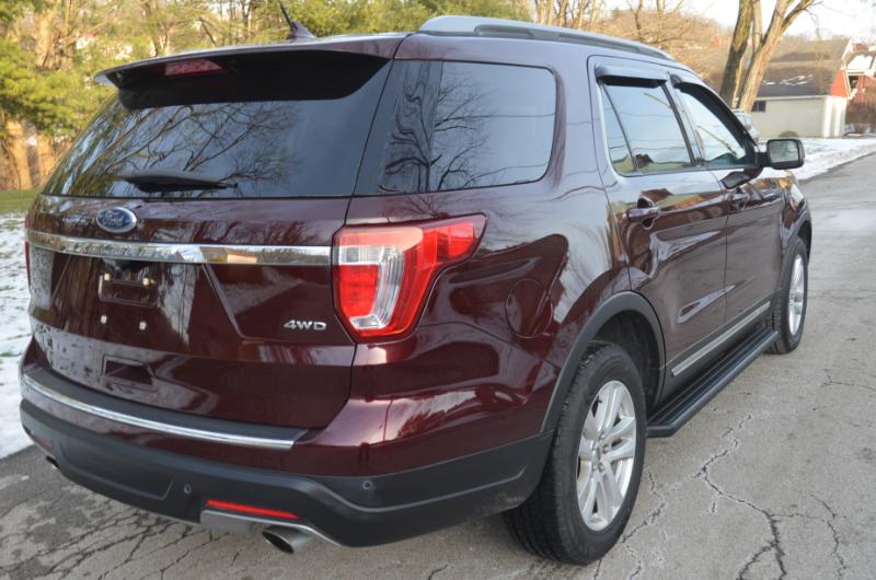 Ford Explorer XLT 4WD 2018