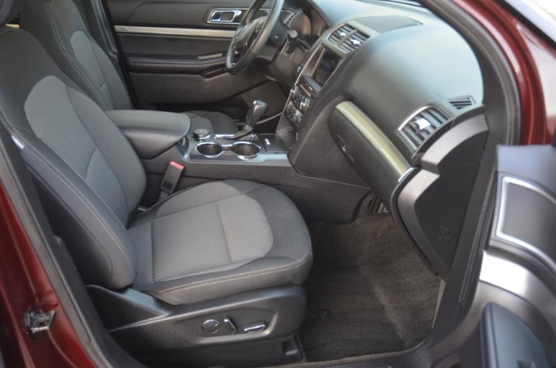 Ford Explorer XLT 4WD 2018