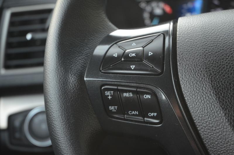 Ford Explorer XLT 4WD 2018