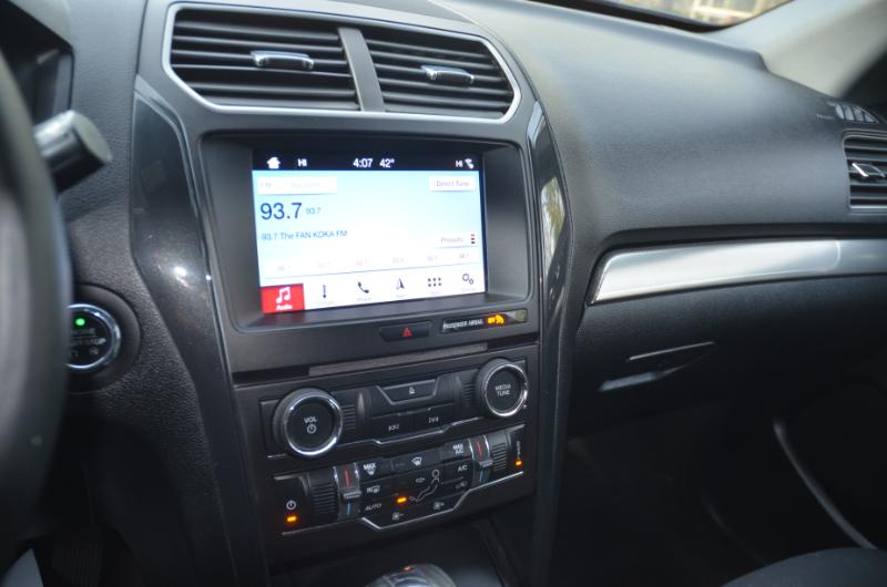 Ford Explorer XLT 4WD 2018