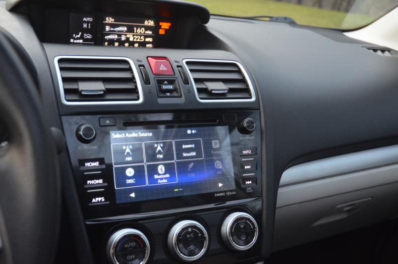 Subaru Forester 2.5i Premium PZEV CVT 2017