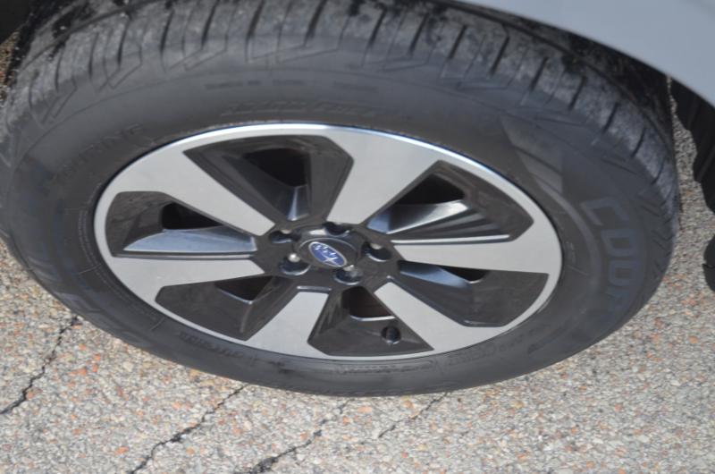 Subaru Forester 2.5i Premium PZEV CVT 2017