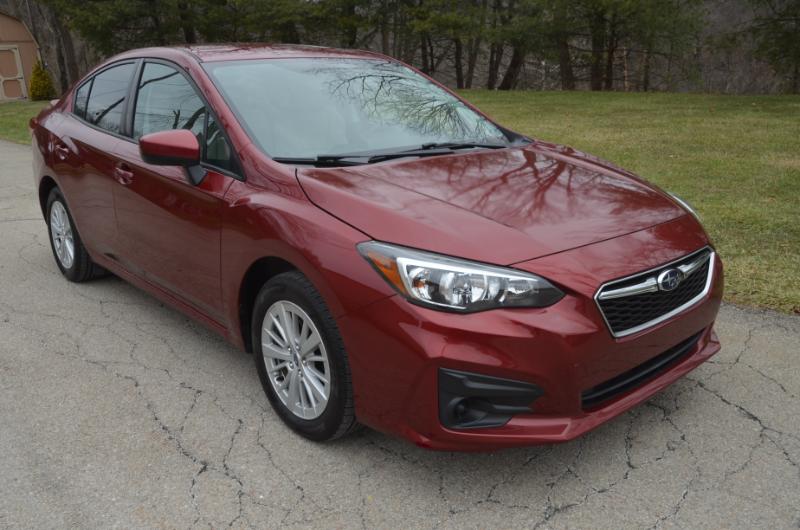 Subaru Impreza 2.0i Premium CVT 4-Door 2017