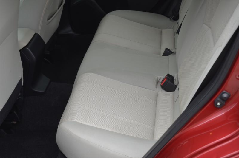 Subaru Impreza 2.0i Premium CVT 4-Door 2017