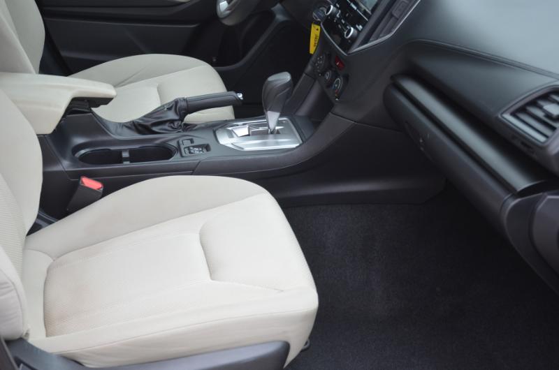 Subaru Impreza 2.0i Premium CVT 4-Door 2017