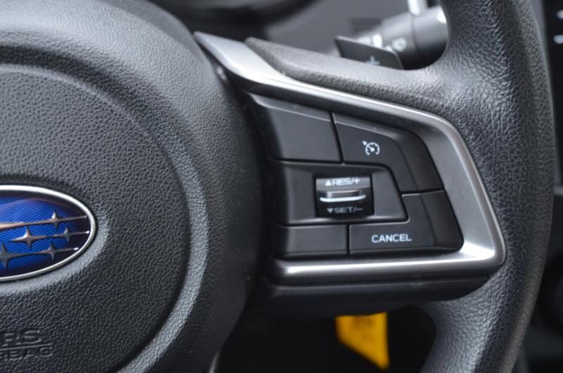 Subaru Impreza 2.0i Premium CVT 4-Door 2017