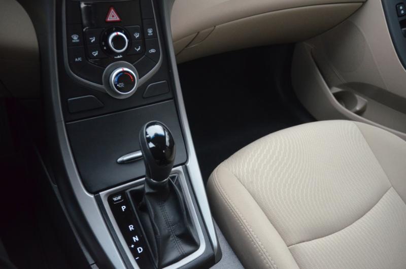 Hyundai Elantra SE 2016