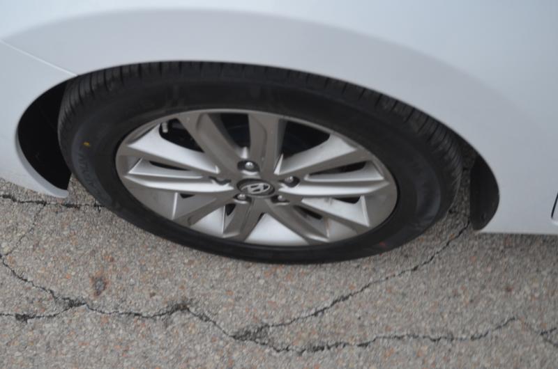 Hyundai Elantra SE 2016