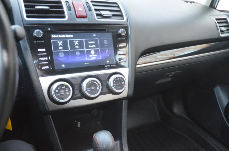 Subaru Crosstrek 2.0i Limited PZEV CVT 2017