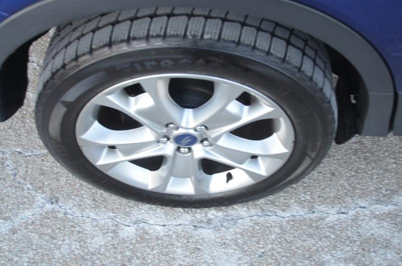 Ford Escape SEL 4WD 2013