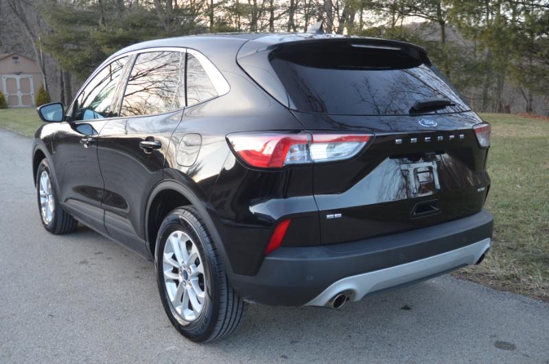 Ford Escape SE AWD 2021