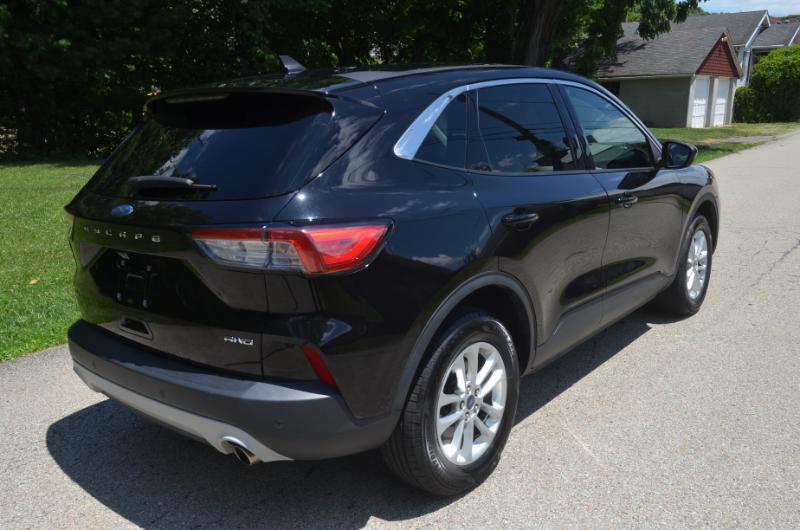 Ford Escape SE AWD 2021