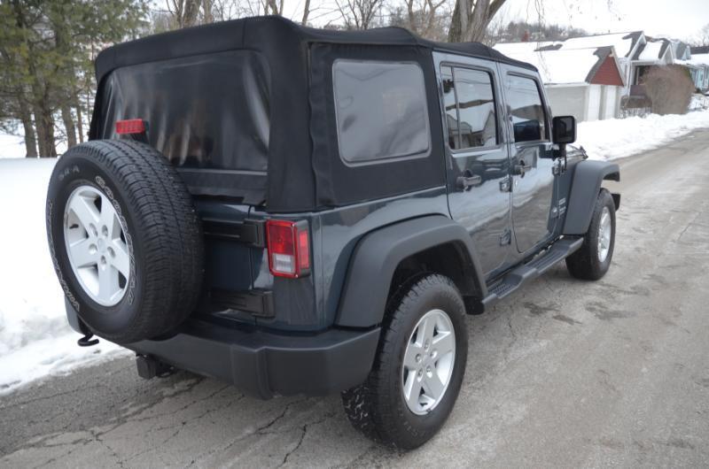 Jeep Wrangler Unlimited Sport 4WD 2017