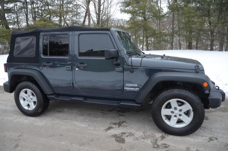 Jeep Wrangler Unlimited Sport 4WD 2017