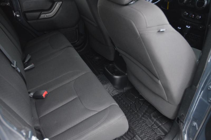 Jeep Wrangler Unlimited Sport 4WD 2017