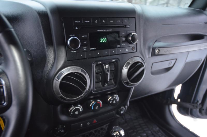 Jeep Wrangler Unlimited Sport 4WD 2017